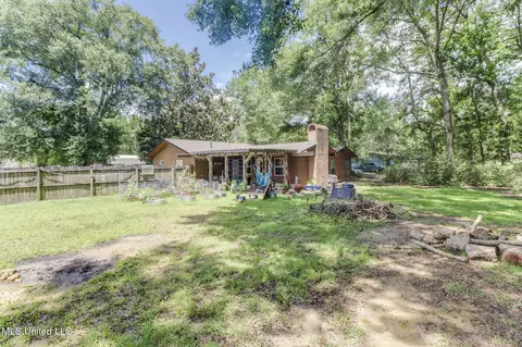 Exterior - 4102 Rabby St, Moss Point, MS 39563 photo 3 of 3