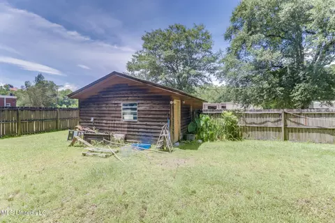 Exterior - 4102 Rabby St, Moss Point, MS 39563 photo 2 of 3