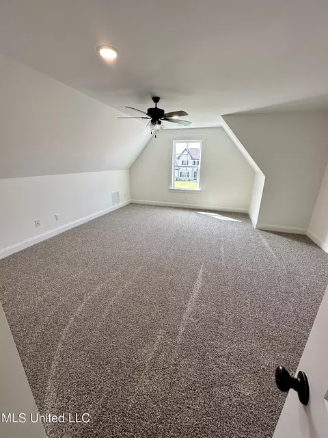Bedroom - 626 Wells Dr, Hernando, MS 38632 photo 4 of 4