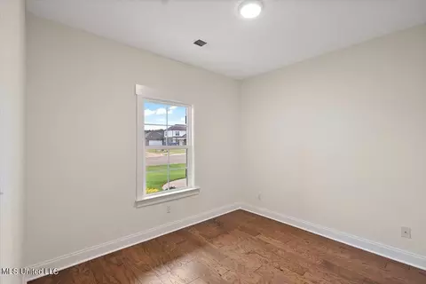 Other - 626 Wells Dr, Hernando, MS 38632 photo 9 of 14