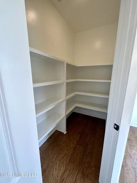 Other - 626 Wells Dr, Hernando, MS 38632 photo 2 of 14