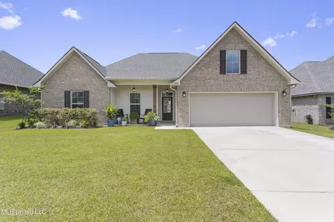 16424 Millsaps Ave, Gulfport, MS 39503