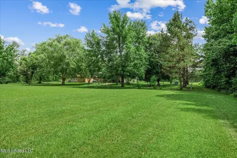 Exterior - 10470 Hunters Walk, Hernando, MS 38632 photo 10 of 10