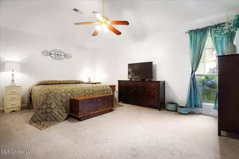 Bedroom - 10470 Hunters Walk, Hernando, MS 38632 photo 3 of 3