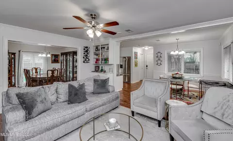 Living - 5335 Red Fox Rd, Jackson, MS 39211 photo 6 of 6