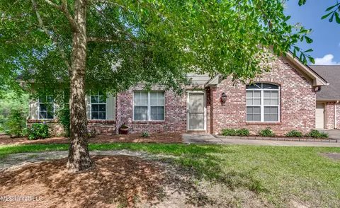 603 Charmant Pl, Ridgeland, MS 39157