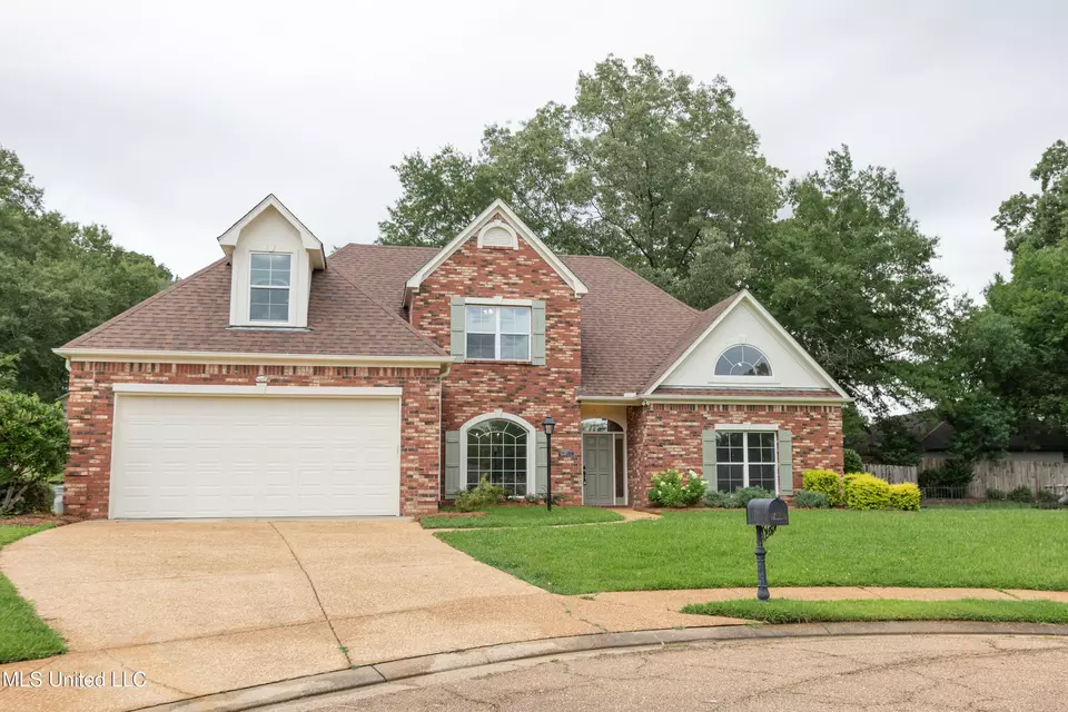 Exterior - 418 Concord Dr, Clinton, MS 39056 photo 3 of 5