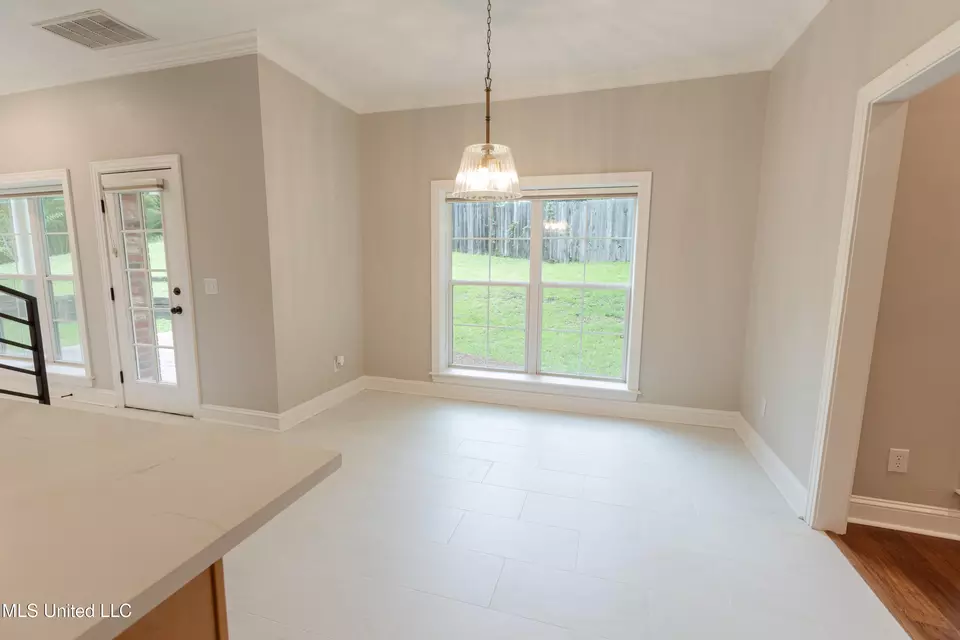 Other - 418 Concord Dr, Clinton, MS 39056 photo 3 of 7