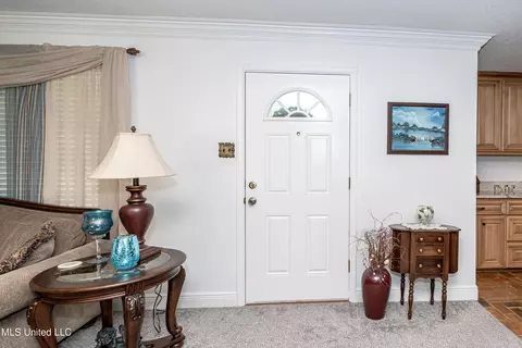 Entry Way - 10001 Echo Glen Dr, Moss Point, MS 39562 photo 1 of 5