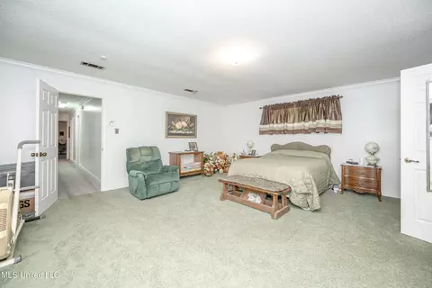 Bedroom - 10001 Echo Glen Dr, Moss Point, MS 39562 photo 8 of 9