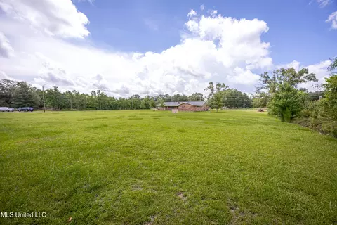 Exterior - 10001 Echo Glen Dr, Moss Point, MS 39562 photo 19 of 21