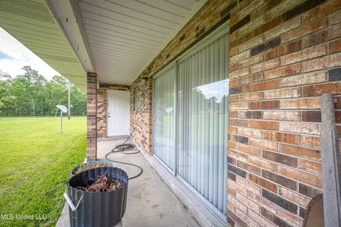 Exterior - 10001 Echo Glen Dr, Moss Point, MS 39562 photo 8 of 21