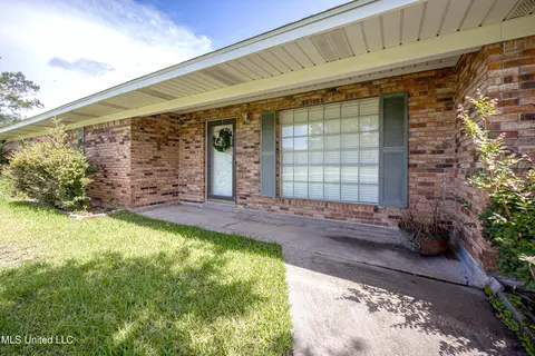 Exterior - 10001 Echo Glen Dr, Moss Point, MS 39562 photo 6 of 21