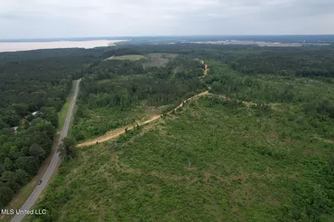 Off Highway 333, Grenada, MS 38901