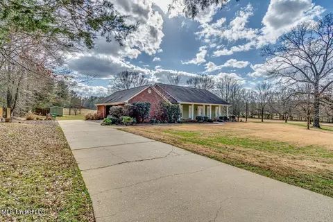 2025 Dulaney Road Rd, Terry, MS 39170 photo 4
