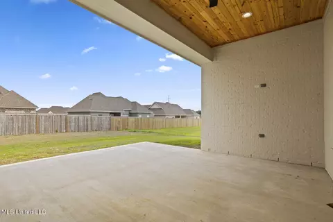 484 Aurora Cir, Canton, MS 39046 photo 30