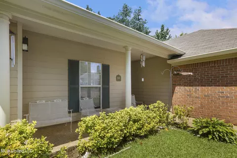 Exterior - 505 Eaglewood Dr, Florence, MS 39073 photo 3 of 6