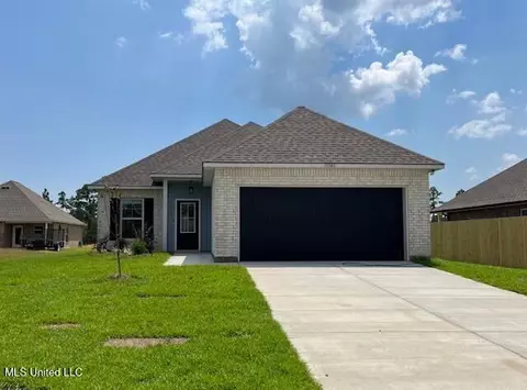 15380 Murphy St, Gulfport, MS 39503