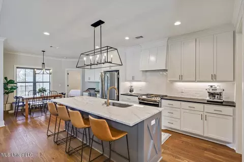 Kitchen - 102 Hampton Trl, Madison, MS 39110 photo 1 of 5