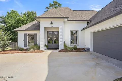 Exterior - 102 Hampton Trl, Madison, MS 39110 photo 3 of 8