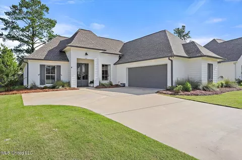 102 Hampton Trl, Madison, MS 39110