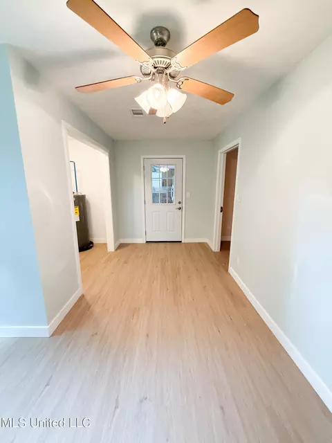 Entry Way - 534 Scr 32 E, Forest, MS 39074 photo 2 of 3