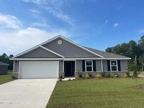 9614 Reserve Blvd, Biloxi, MS 39532