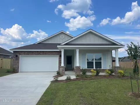 15920 Blue Ridge Dr, Gulfport, MS 39503