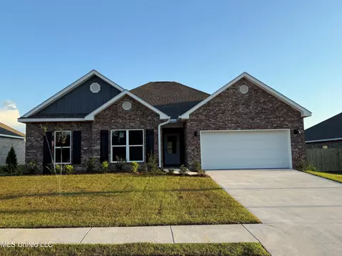 16066 Blue Ridge Dr, Gulfport, MS 39503