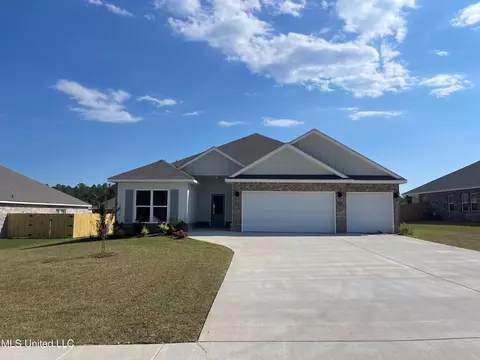 17067 River Hills Dr, Gulfport, MS 39503