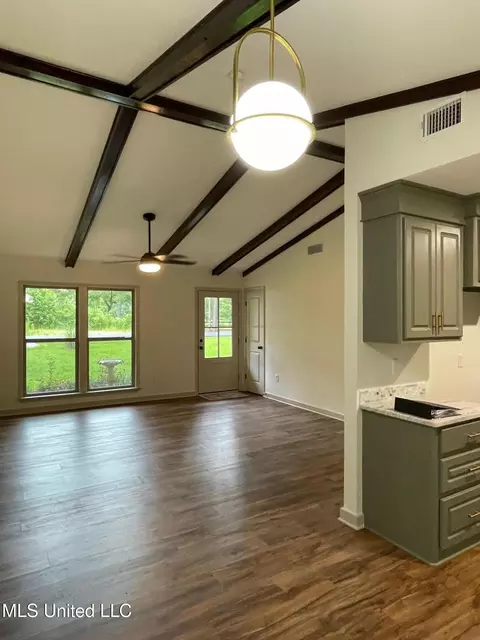 281 Thomasville Rd, Florence, MS 39073 photo 10