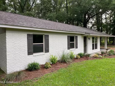281 Thomasville Rd, Florence, MS 39073 photo 3