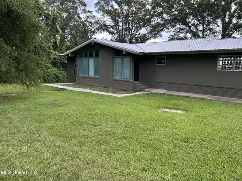 Other - 600 Jackson Ave, Mccomb, MS 39648 photo 2 of 9