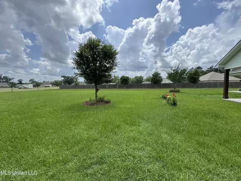 Exterior - 127 Lloyd Eubanks Rd, Lucedale, MS 39452 photo 8 of 10