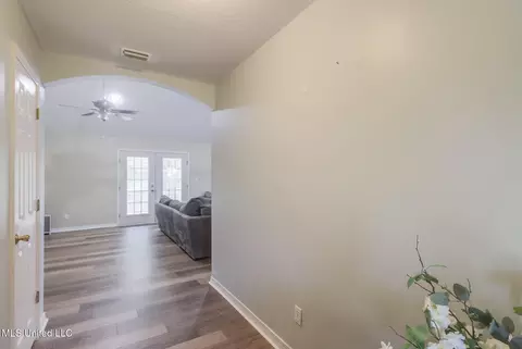 Entry Way - 196 Hopper Rd, Lucedale, MS 39452 photo 2 of 2