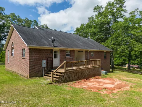 Exterior - 196 Hopper Rd, Lucedale, MS 39452 photo 3 of 5