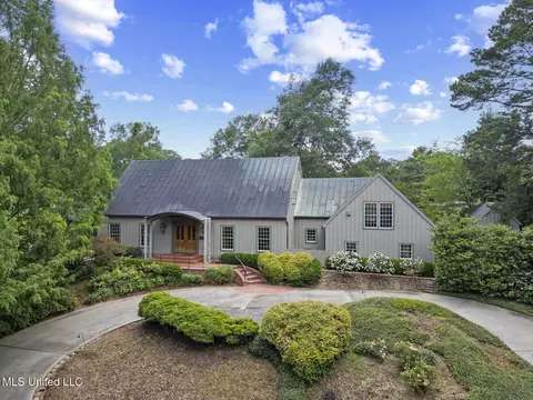 3651 Woodward Pl, Jackson, MS 39216