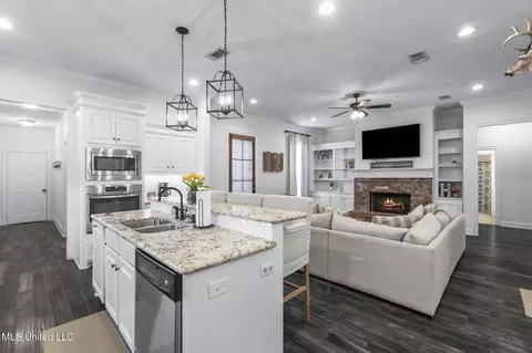 Other - 813 Bryce St, Brandon, MS 39047 photo 3 of 11