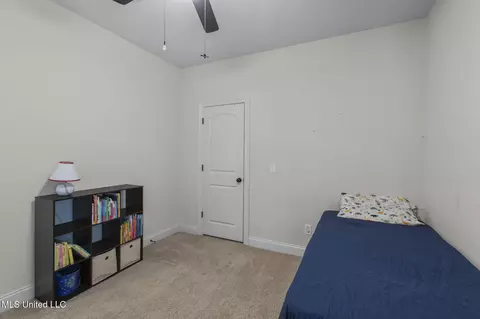 Bedroom - 813 Bryce St, Brandon, MS 39047 photo 7 of 10