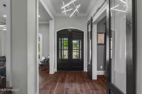 Entry Way - 302 Covington Cv, Madison, MS 39110 photo 1 of 6