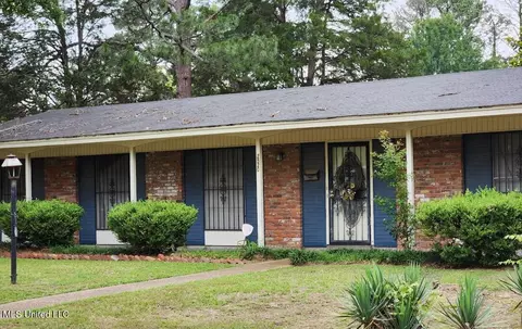 2520 Queensroad Ave, Jackson, MS 39213 photo 3