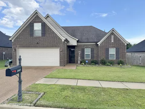 1443 Hemlock Dr, Southaven, MS 38671