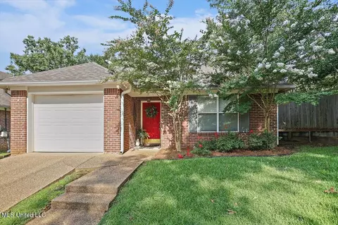 107 Stonecastle Ct, Brandon, MS 39047