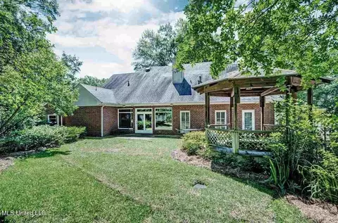 Exterior - 5145 Canton Heights Dr, Jackson, MS 39211 photo 3 of 6