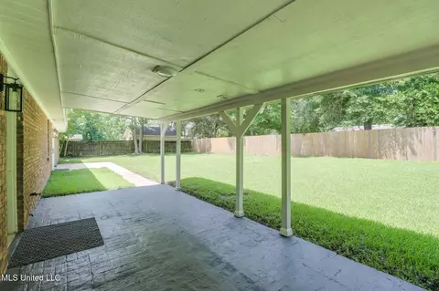 10375 Pin Oak Dr, Biloxi, MS 39532 photo 25