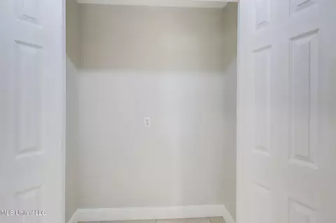 10375 Pin Oak Dr, Biloxi, MS 39532 photo 10
