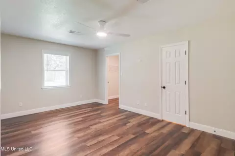 10375 Pin Oak Dr, Biloxi, MS 39532 photo 13