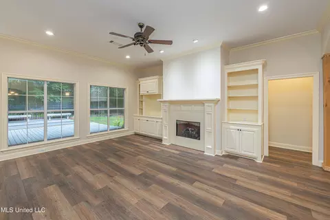 Living - 130 Covey Run, Madison, MS 39110 photo 2 of 3