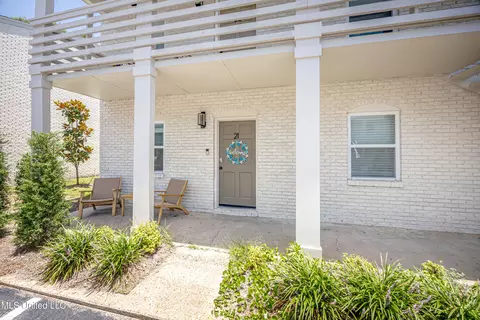 114 Ethel Cir #21, Ocean Springs, MS 39564