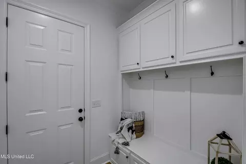 Entry Way - 1841 Freedom Ring Dr, Brandon, MS 39047 photo 3 of 3